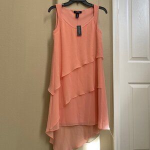 NWT White House Black Market Asymmetrical Chiffon Dress Size 00 Peach